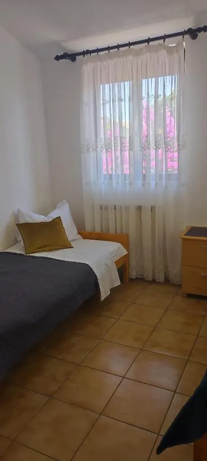 Villa Kadinela, 200M From Kamenjak, Huge Quiet Garden With Barbecue, 2 New Kitchens Premantura Apartment